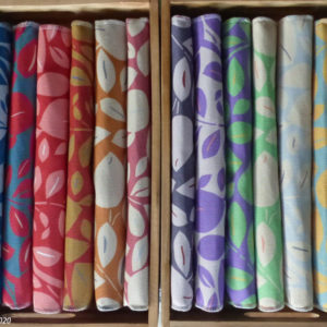 Leaf design, 16 colour options